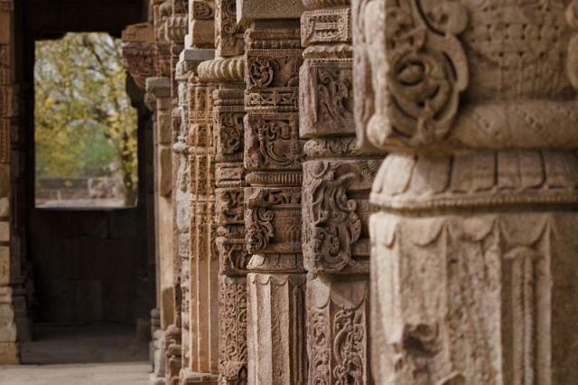 089 Delhi, Qutab Minar.jpg